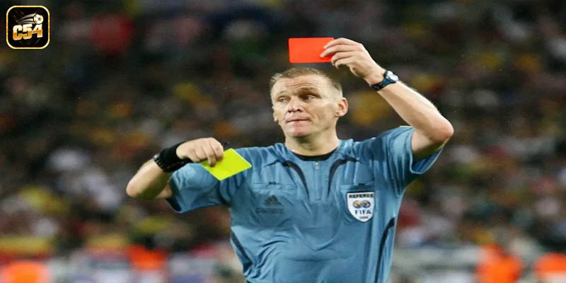 Đặt theo thẻ đỏ tuy đơn giản nhưng lại tiềm ẩn rủi ro cao